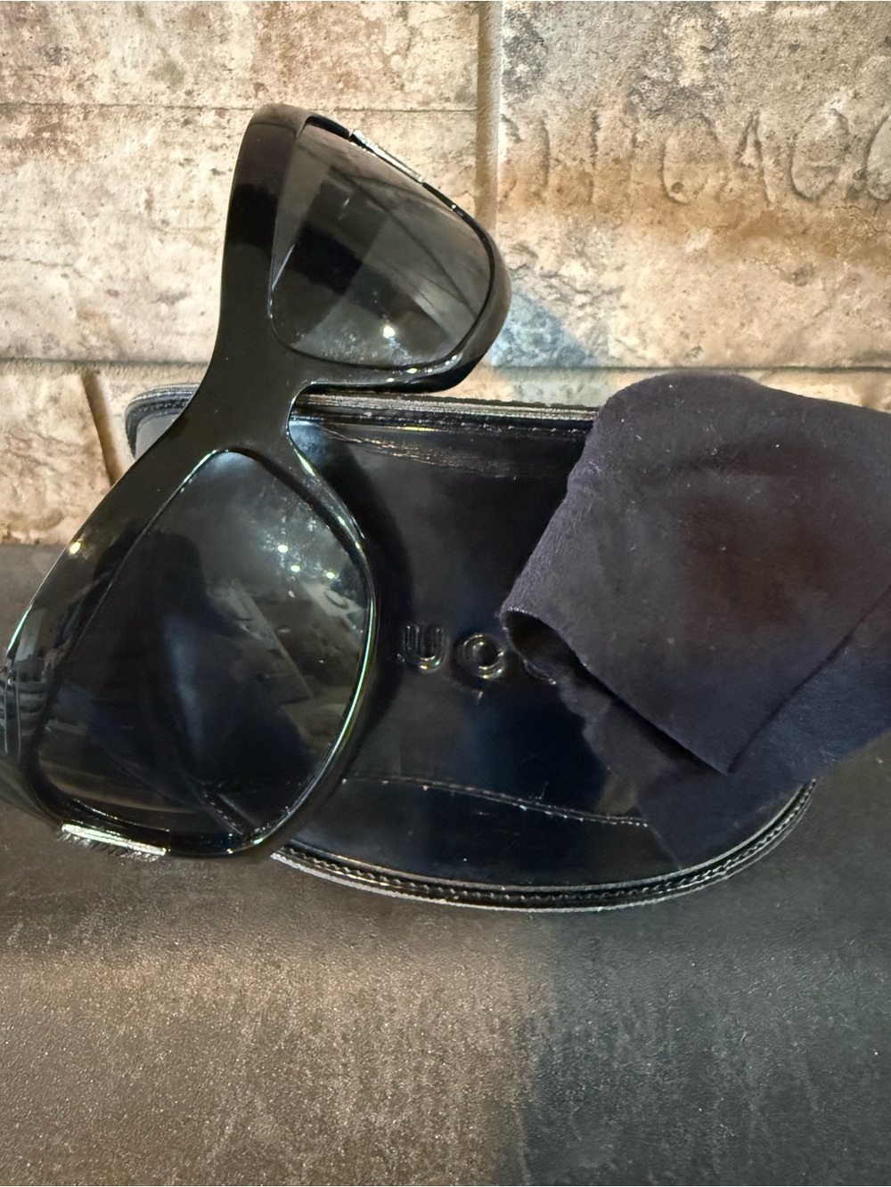 Gucci Black Oversized Sunglasses with Matching Case
